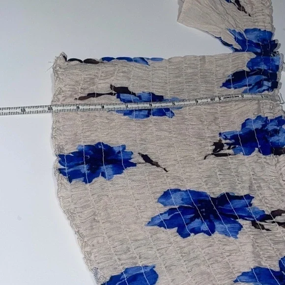 Lulus medium - Picture 4 of 4